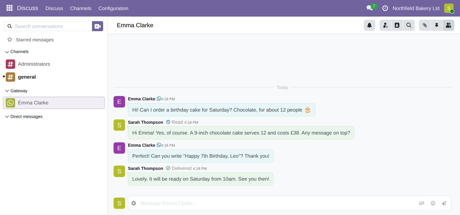 WhatsApp pokalbis Odoo Discuss su pristatymo ir perskaitymo varnelėmis